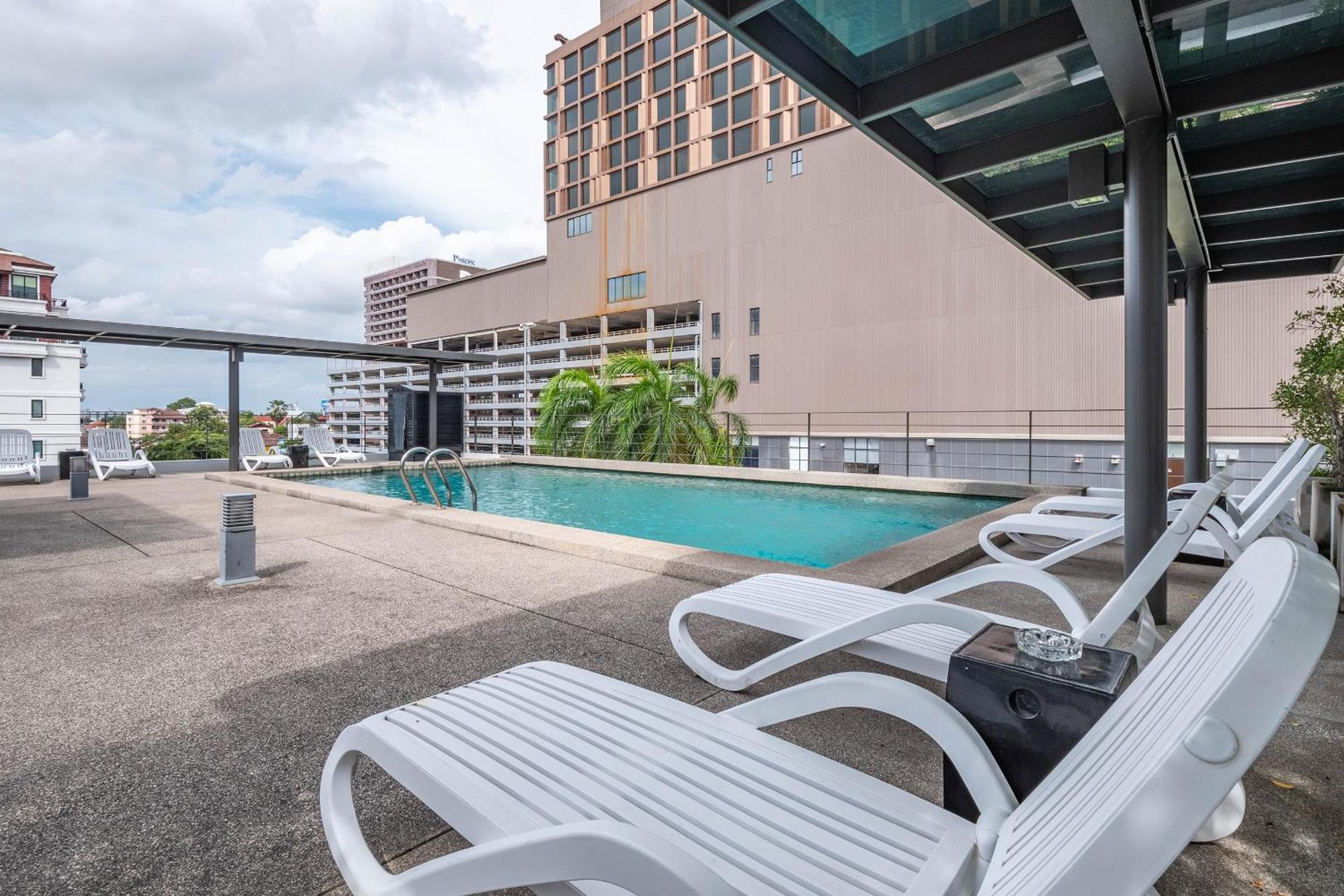 Luxe Residence Pattaya Exterior foto